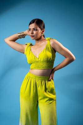 Lime green tie-up smocked top & ombre pants co-ord set 4