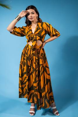 tropical swirl co-ord set – olive green 1