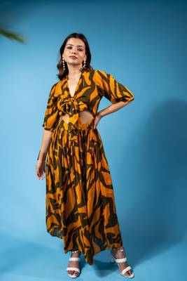 tropical swirl co-ord set – olive green 2
