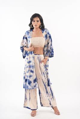 Off-white tie-dye shrug & pant co-ord set with solid tube top 1