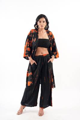 Black tie-dye shrug & pant co-ord set with solid tube top 1