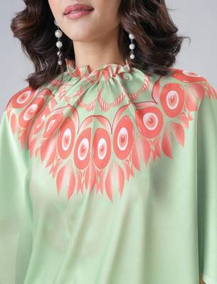 mint green & coral freehand floral print pre-stitched saree 4