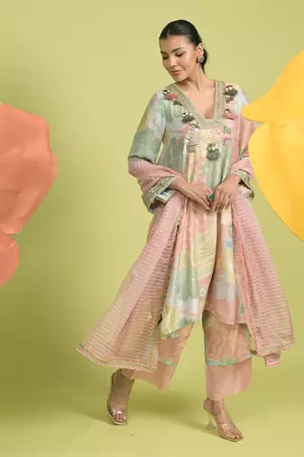 Baby pink zari work cotton kurta sets