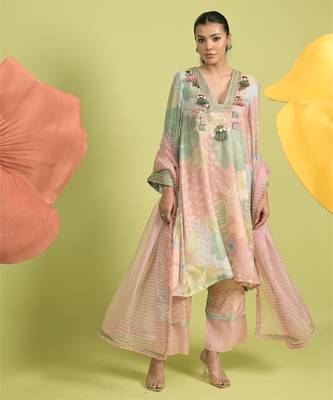 Baby pink zari work cotton kurta sets 5