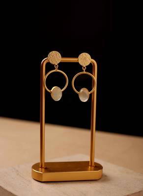 White Gold Round Stone Earrings 7