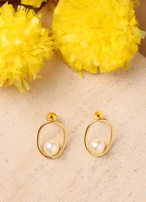 Gold Oval Earrings With Pearl Drop 5