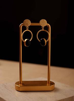 Round Gold Earrings With Black Stone 6