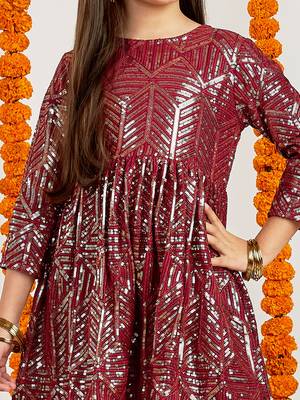  girls' maroon kurta set 4