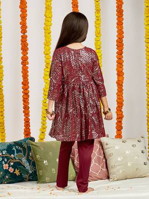  girls' maroon kurta set 6