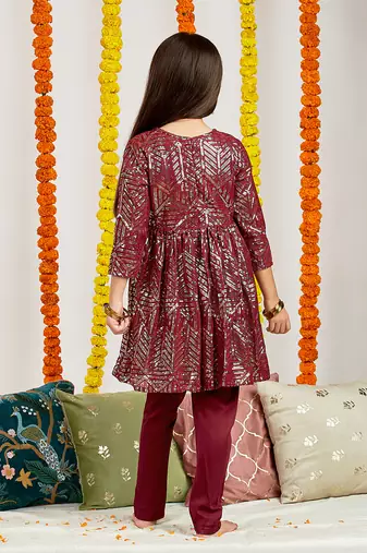  girls' maroon kurta set
