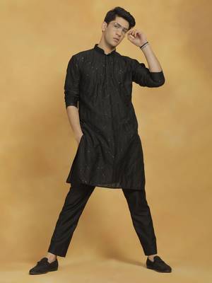  black viscose kurta and pyjama set 1