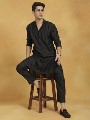  black viscose kurta and pyjama set 6
