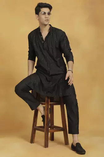  black viscose kurta and pyjama set