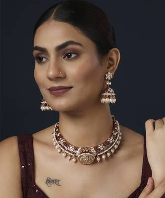 Red kundan necklace set 1