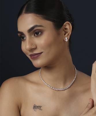 White american diamonds necklace set 1