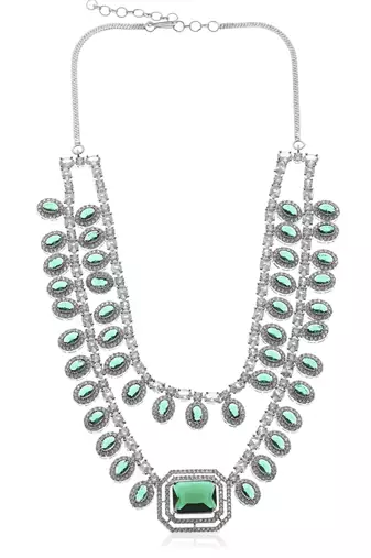 White american diamonds necklace set