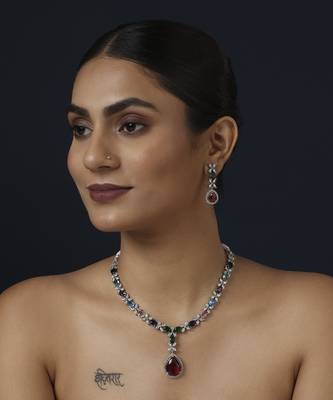 White american diamonds necklace set 1