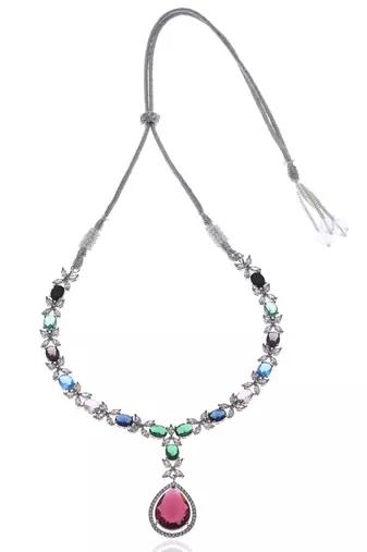 White american diamonds necklace set