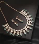 Gold kundan necklace set