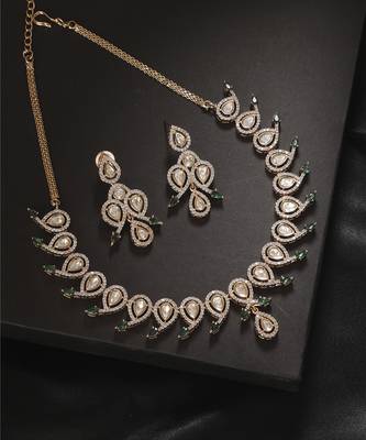 Green kundan necklace set 1