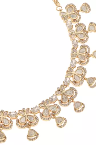Gold kundan necklace set