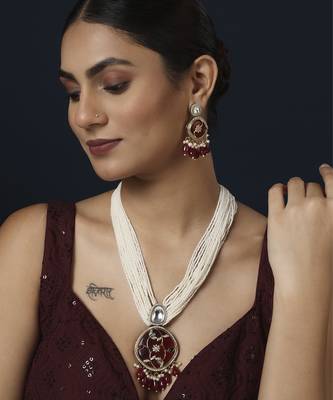 Red kundan necklace set 1