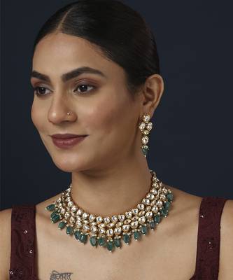 Green kundan necklace set 1