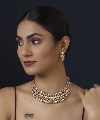Gold kundan necklace set 1
