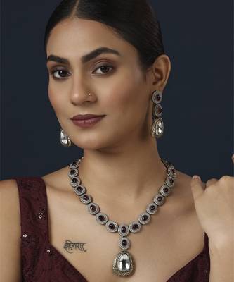 Red kundan necklace set 1