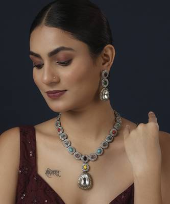 Multicolor kundan necklace set 1