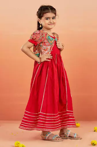  girls' red anarkali set