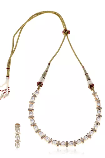 Gold kundan necklace set