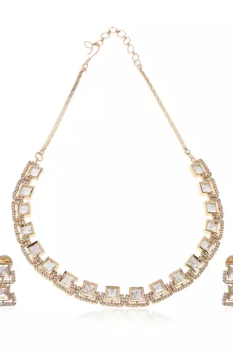 Gold kundan necklace set