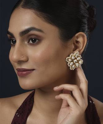 White kundan earring 1