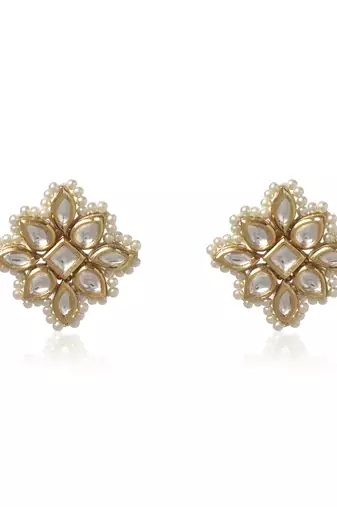 White kundan earring