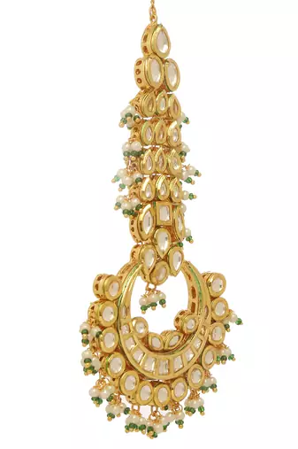 Green kundan maang tikka