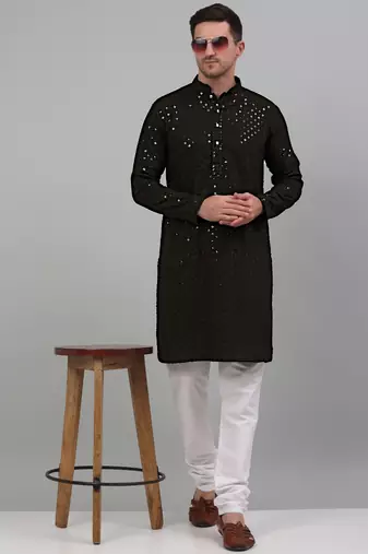 Mehndi solid pure cotton kurta pyjama set