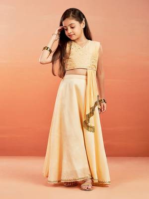  girls' peach lehenga 1