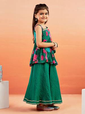  girls' green kurta palazzo set 3