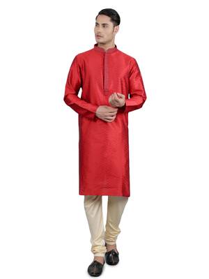 maroon colour jacquard design kurta sets 1