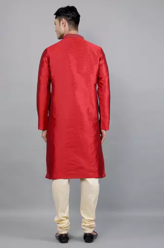 maroon colour jacquard design kurta sets