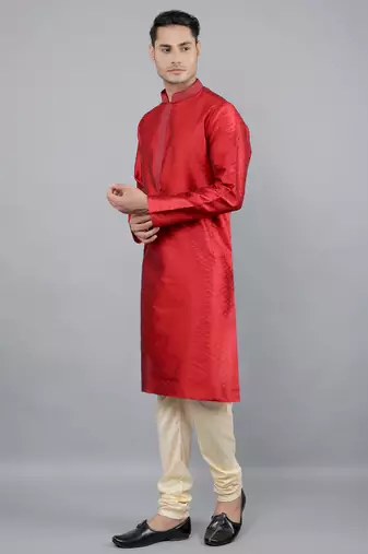 maroon colour jacquard design kurta sets