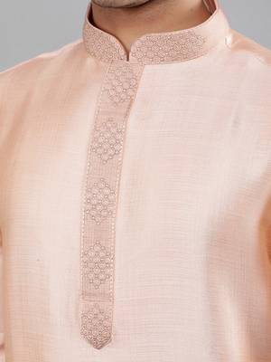 Pink colour woven design kurta sets 4
