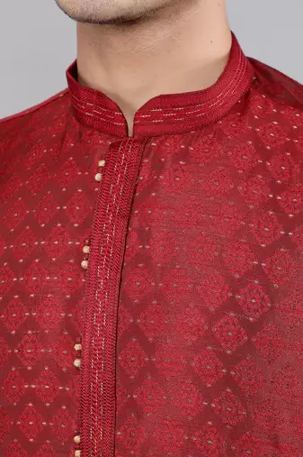 maroon colour jacquard design kurta sets