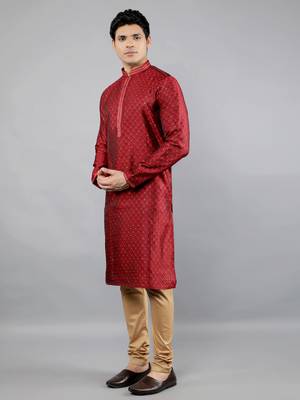 maroon colour woven design kurta sets 3