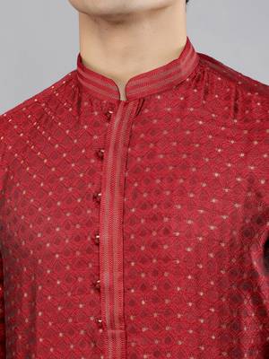 maroon colour woven design kurta sets 4