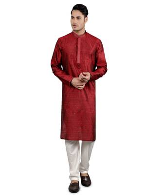 maroon colour jacquard design kurta sets 1