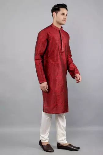 maroon colour jacquard design kurta sets