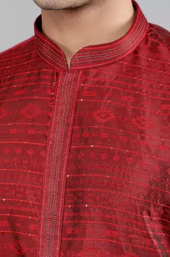 maroon colour jacquard design kurta sets