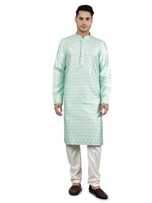  embroidered sequinned kurta set 1